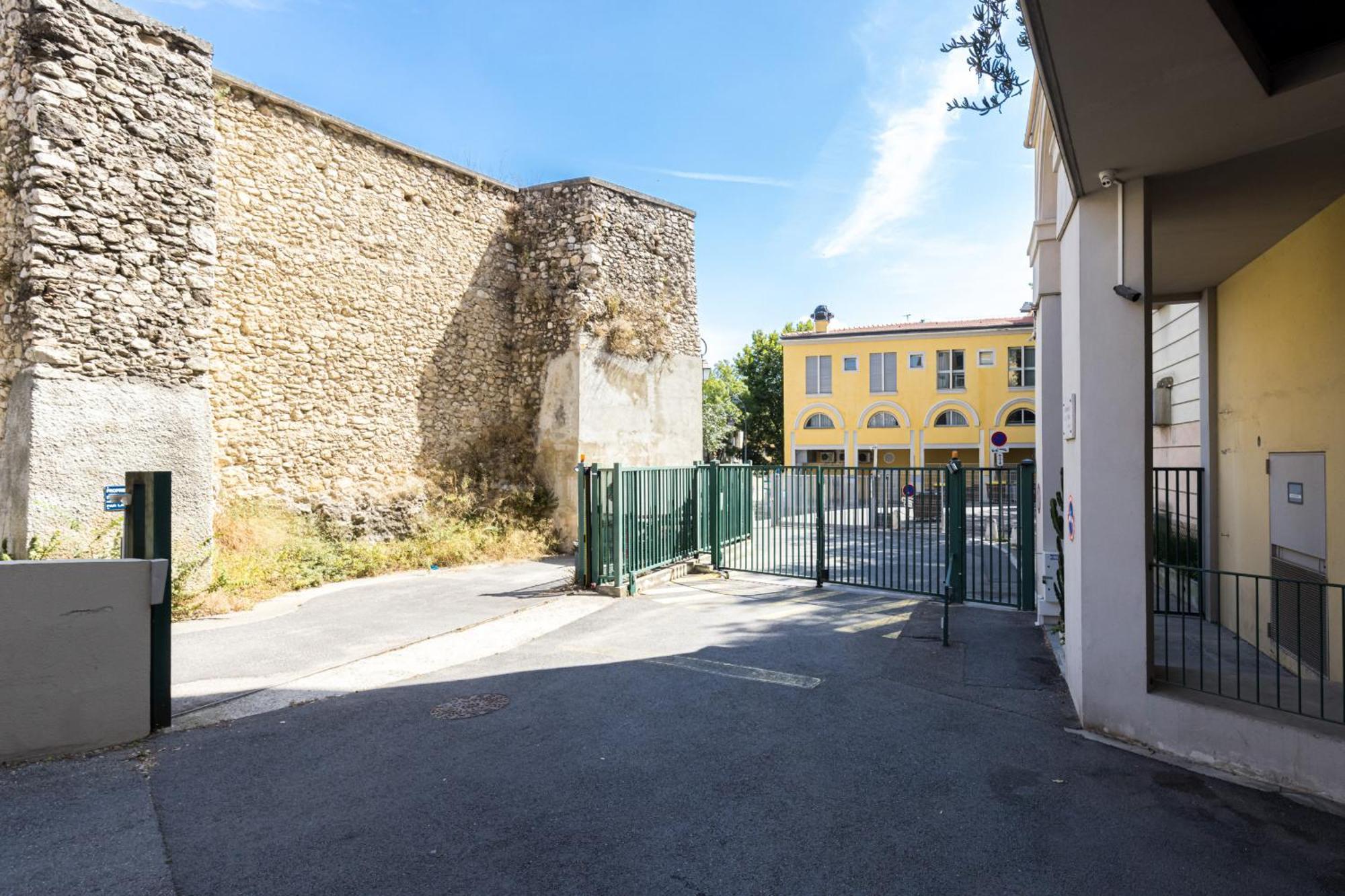 Apartament 2 Bdrs & Parking In The Old Town ! Nicea Zewnętrze zdjęcie